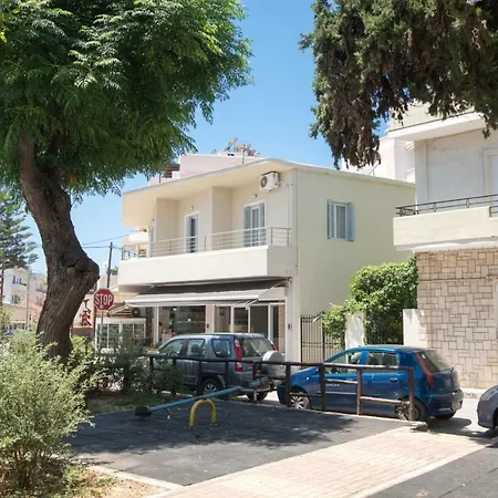 The Romantic House La Canea