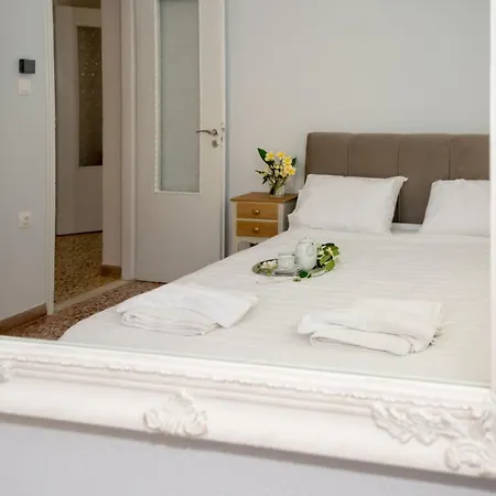 The Romantic House Chania (Crete)