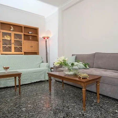 The Romantic House La Canea