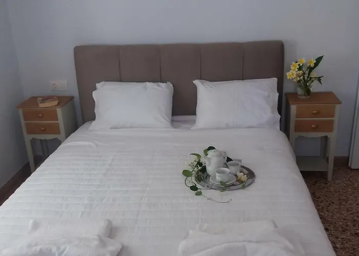 펜션 The Romantic House 하니아