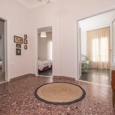 The Romantic House *